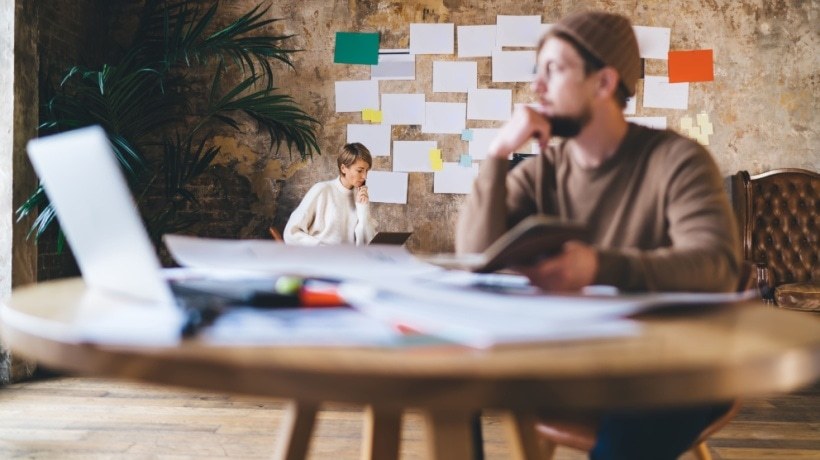 Asynchronous Vs. Synchronous Classes.jpg