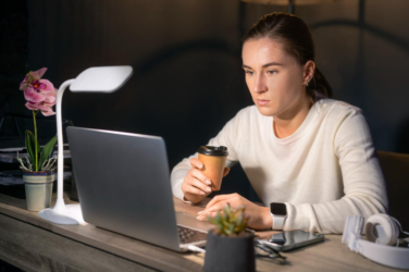 Avoid freelance burnout.png