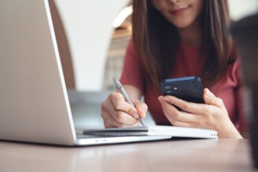 Mobile Learning Trends Shaping Workplace Training.jpg